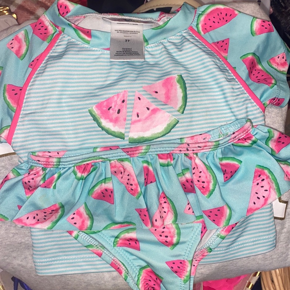 Size 3 T bathing suit girls